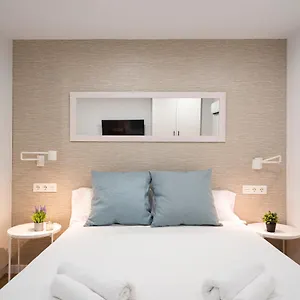 Estudio Deluxe En Jardines Del Triunfo - Apartamento Granada